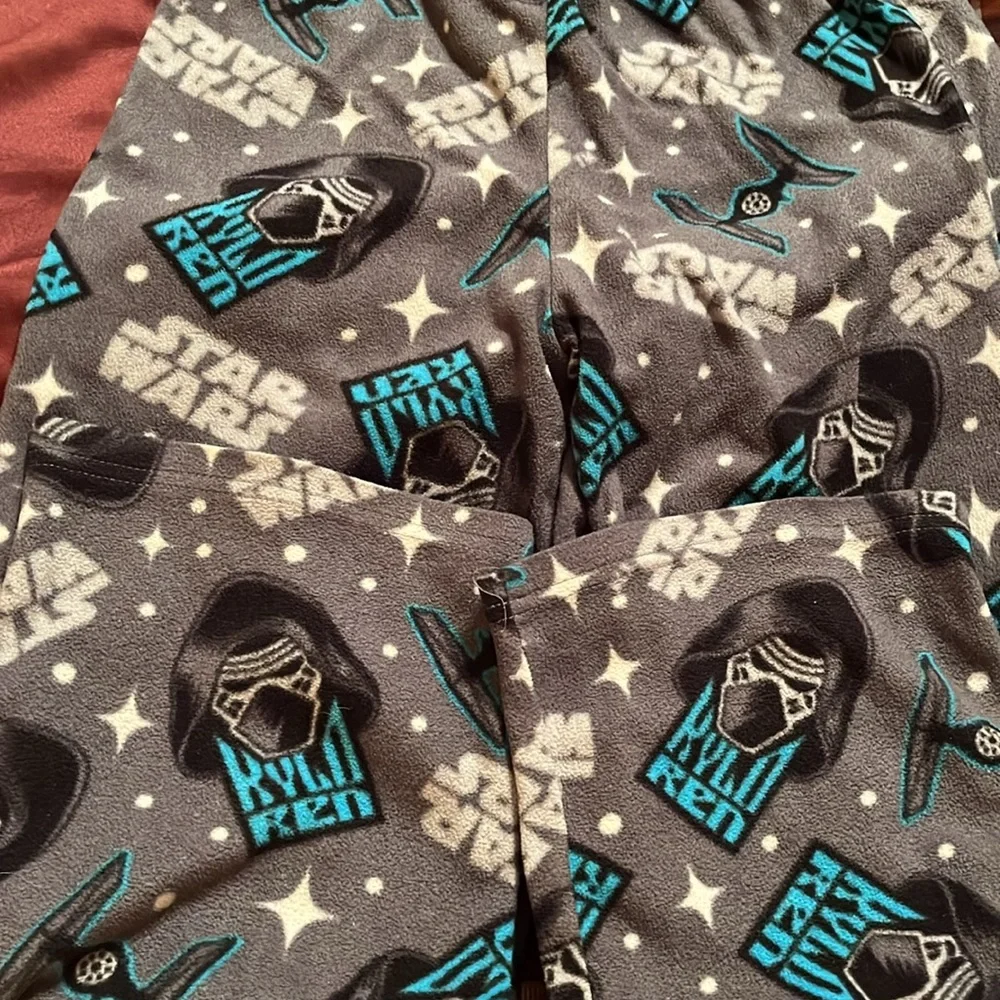 Star Wars Kylo Ren 10-12 spaceship gray fleece pajama bottoms pants gray black